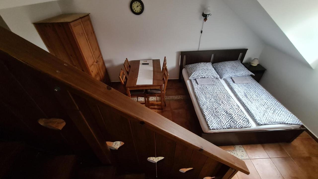 Gyulai Fürdö Apartman Dış mekan fotoğraf