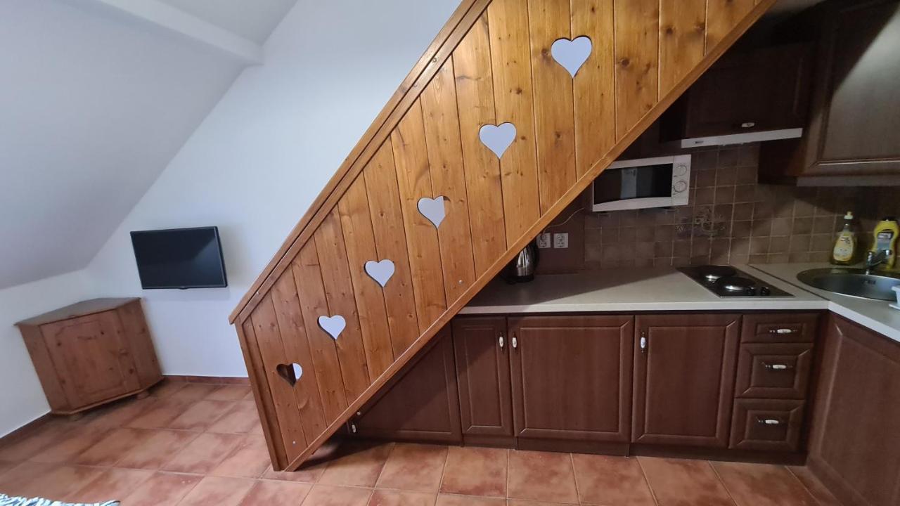 Gyulai Fürdö Apartman Dış mekan fotoğraf